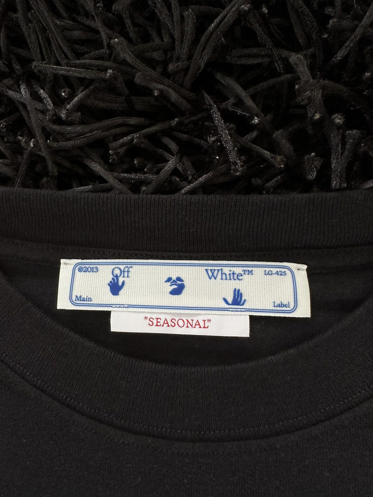 Off-White Off-White T-Shirt Size US XS / EU 42 / 0 - 9 Thumbnail