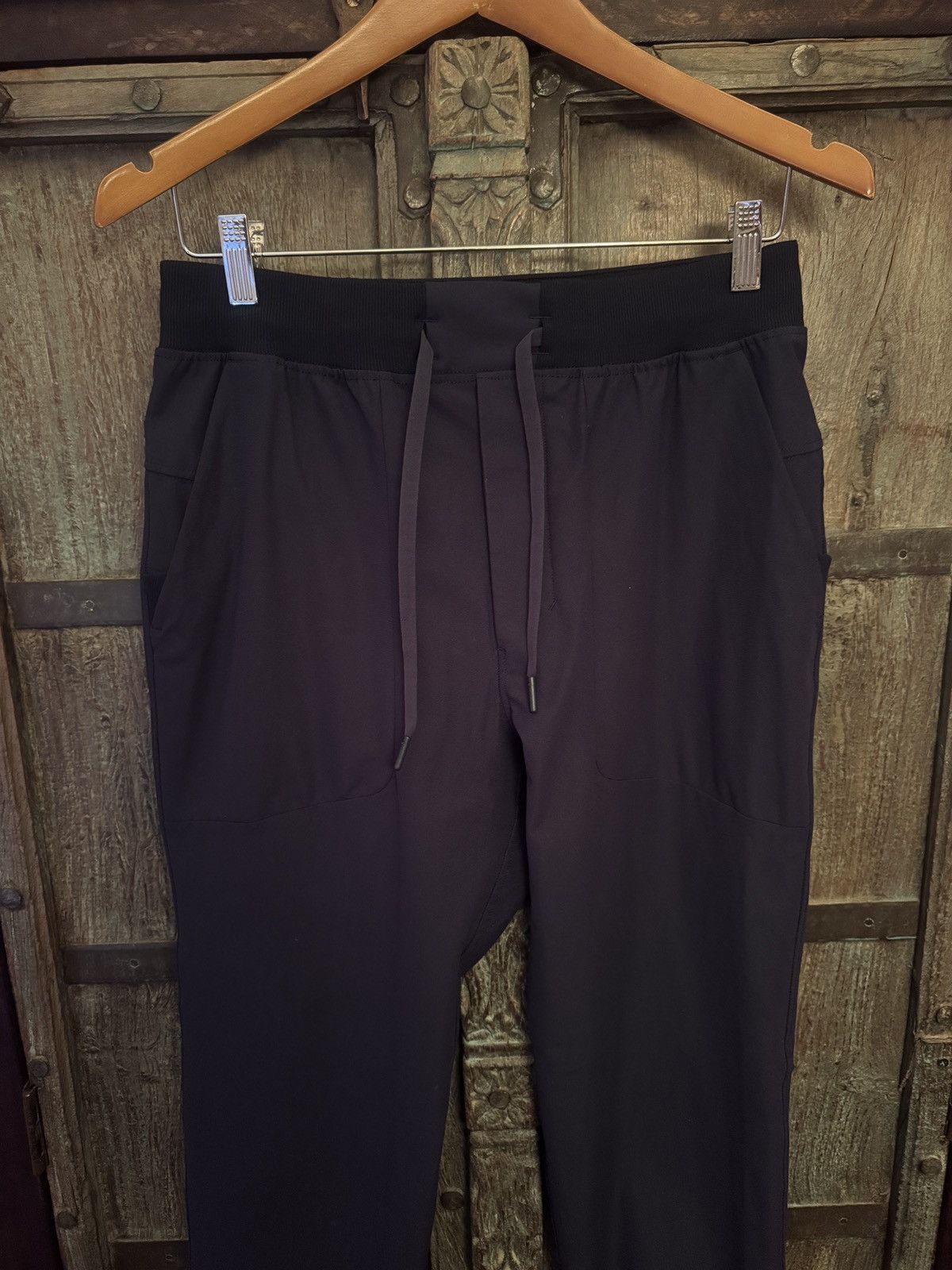 Lululemon ABC Jogger Pants in Navy Blue — Medium Size US 32 / EU 48 - 2 Thumbnail
