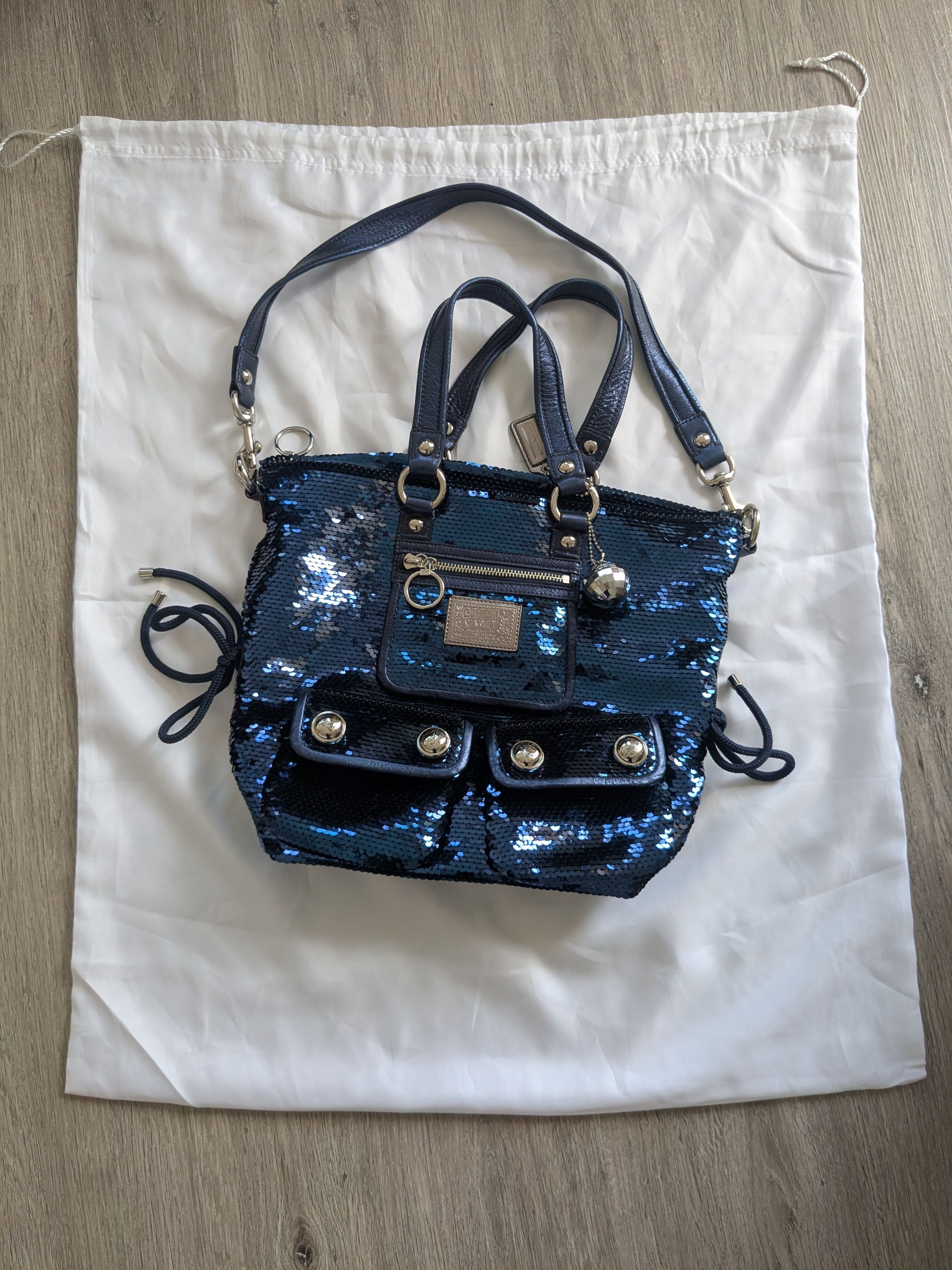 Coach Coach Poppy Spotlight Blue Sequin Shoulder Handbag Tote Size ONE SIZE - 14 Thumbnail