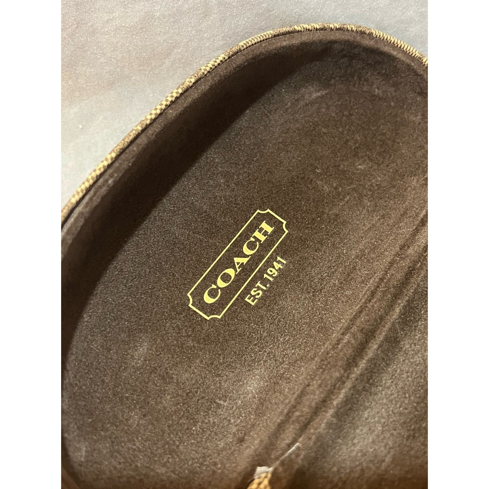Coach Coach HC 8264 L1083 5002T3 Black Gold Cat Eye Frames Size ONE SIZE - 4 Thumbnail
