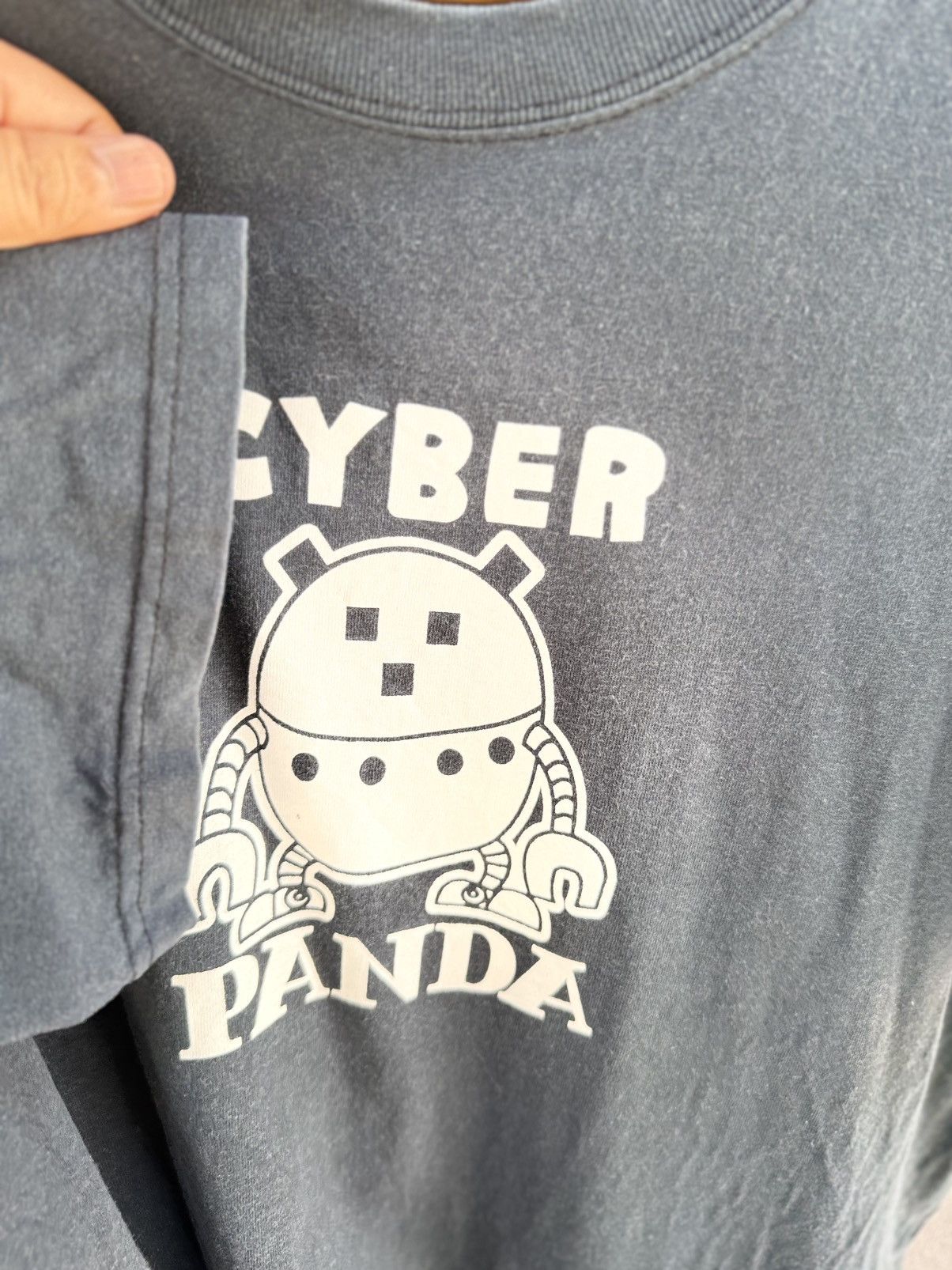 Anime Thrashed Vintage One Piece Cyber Panda Anvil Tee Sun Faded Size US L / EU 52-54 / 3 - 5 Thumbnail