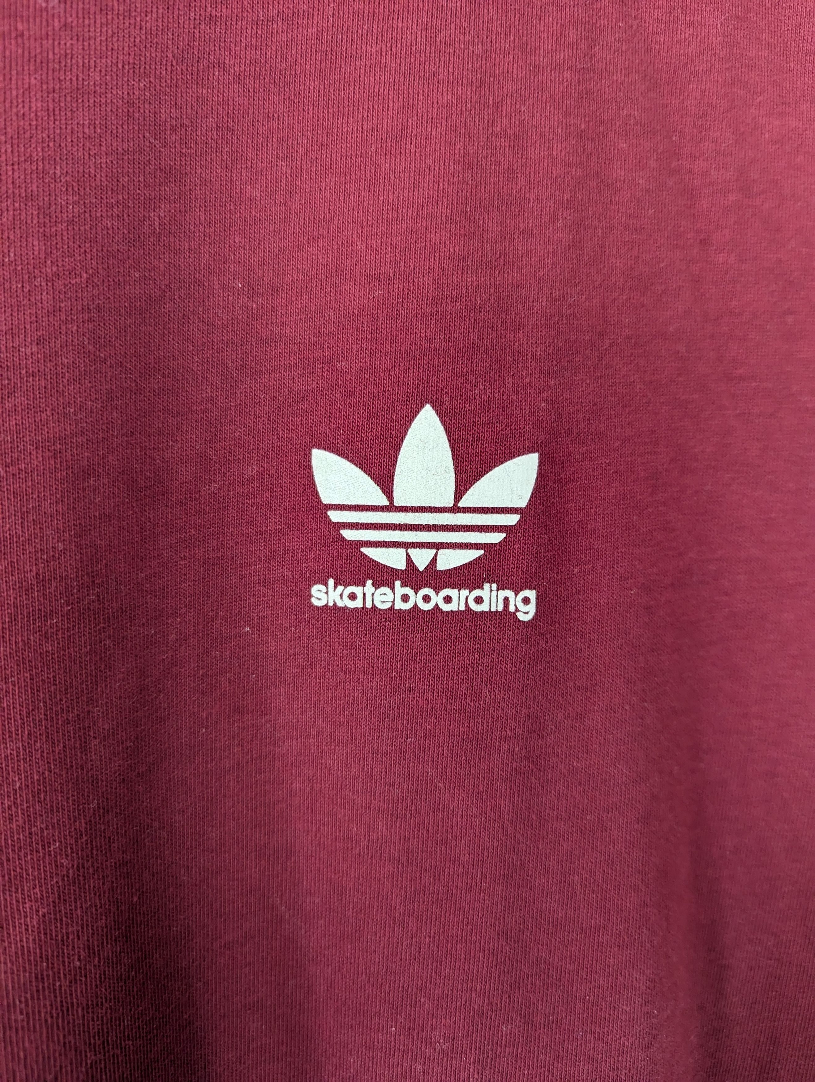 Adidas ADIDAS SKATEBOARDING RED T-SHIRT - SURF SKATE - VINTAGE Size US M / EU 48-50 / 2 - 2 Thumbnail