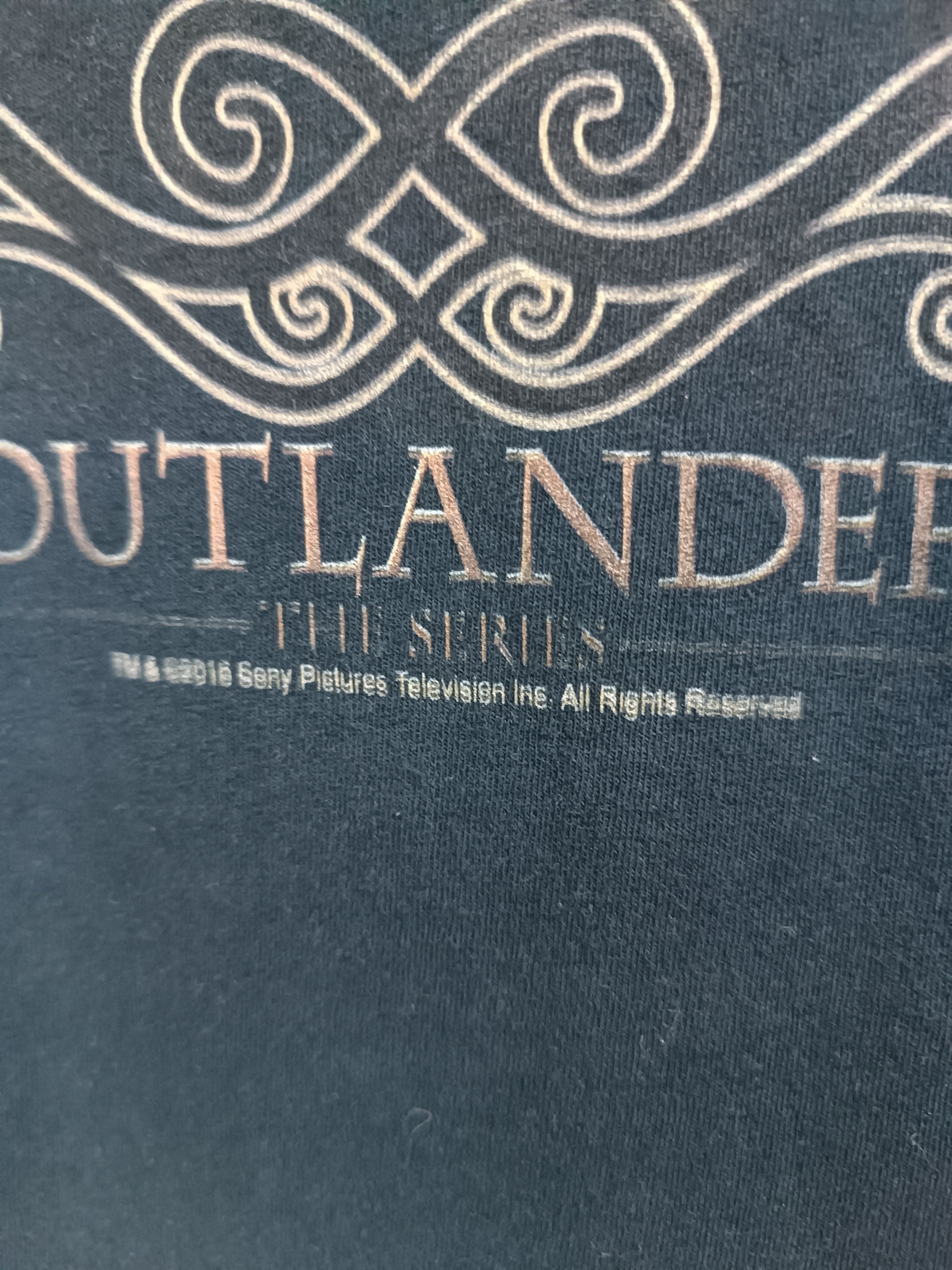 Vintage VINTAGE FADED OUTLANDER THE SERIES TEE CROWN BRIDGERTON Size US XL / EU 56 / 4 - 10 Thumbnail