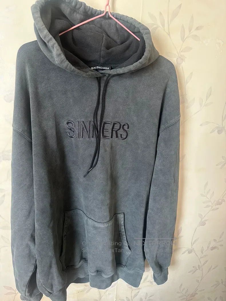 Balenciaga Balenciaga Sinner Hoodie Size US M / EU 48-50 / 2 - 1 Thumbnail