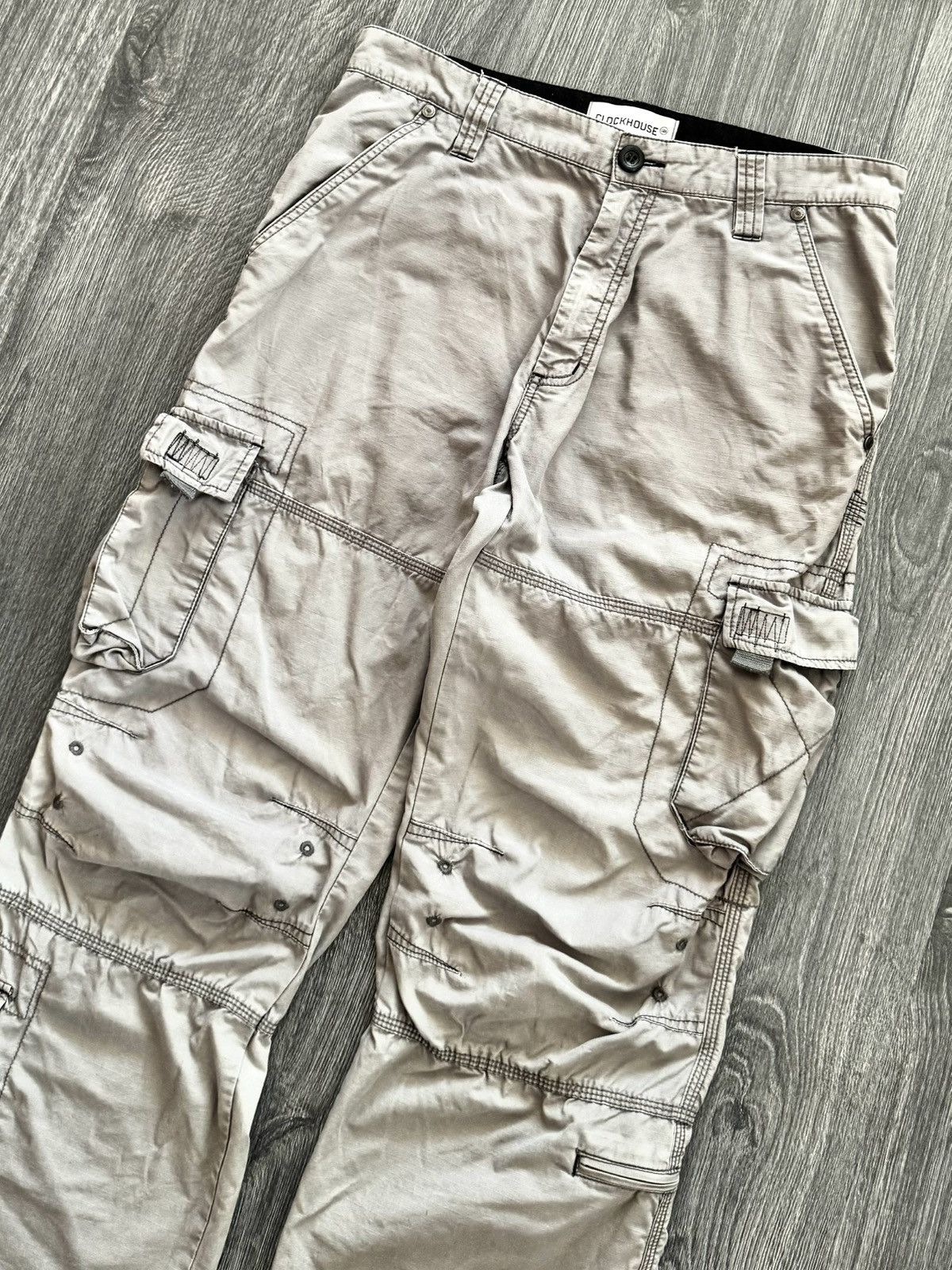 Japanese Brand Y2K Vintage parachute pants with drawstring cuffs Size US 32 / EU 48 - 3 Thumbnail