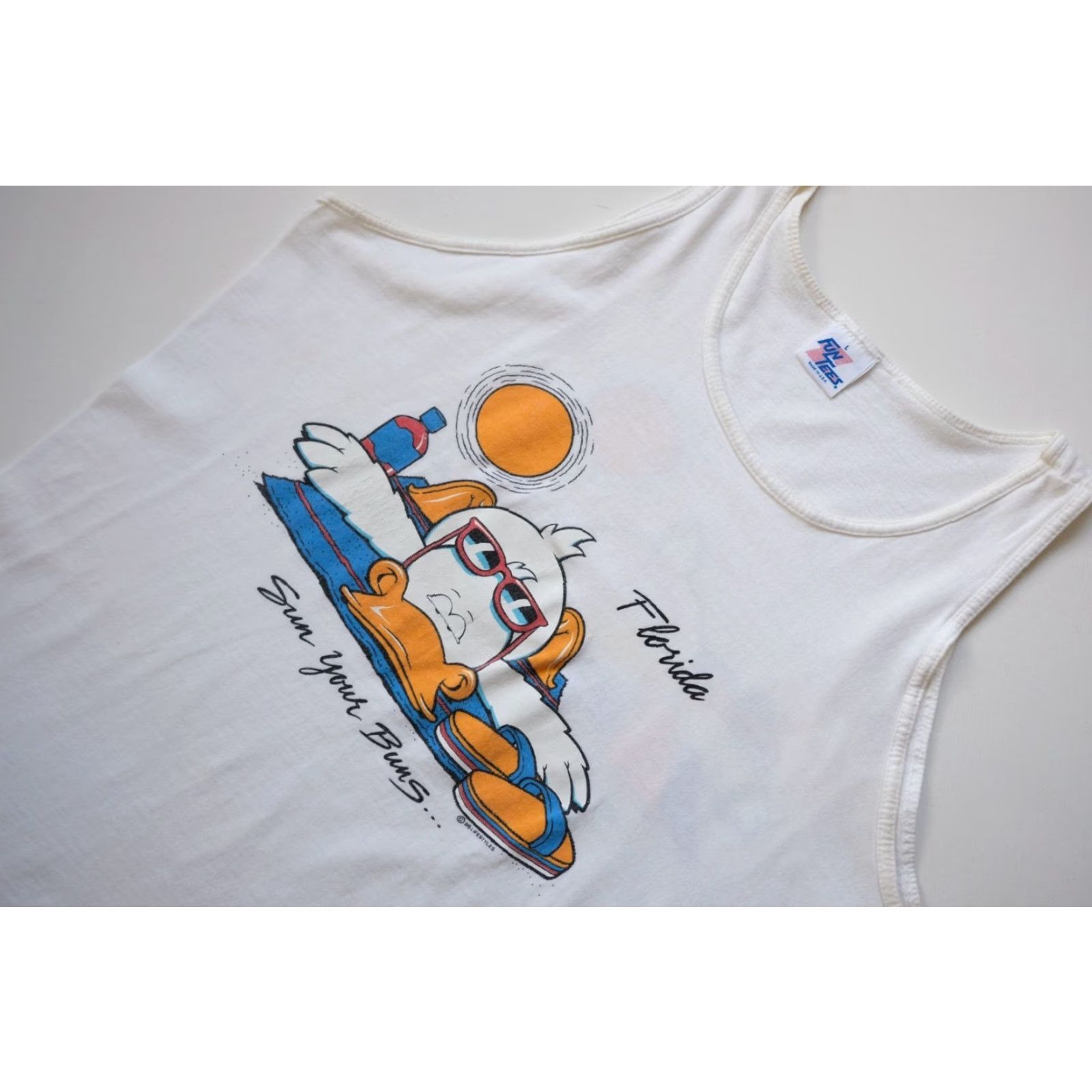 Etro VINTAGE 80s RETRO FLORIDA USA FUN TEES TANK TOP T SHIRT 1986 SZ L BLACK Unisex Cotton Graphic Tee Beach Sportswear/Beach Mens Womens Boys Girls Size US L / EU 52-54 / 3 - 6 Thumbnail