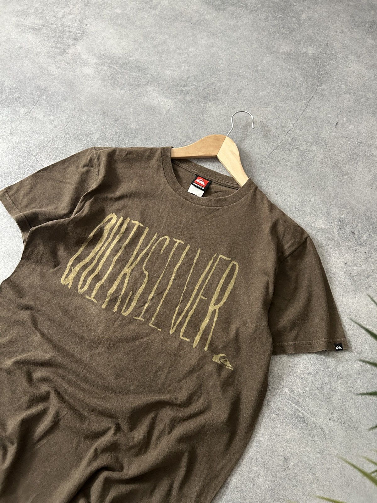 Quicksilver Vintage Quicksilver Brown big logo shirt mens y2k Size US M / EU 48-50 / 2 - 2 Thumbnail