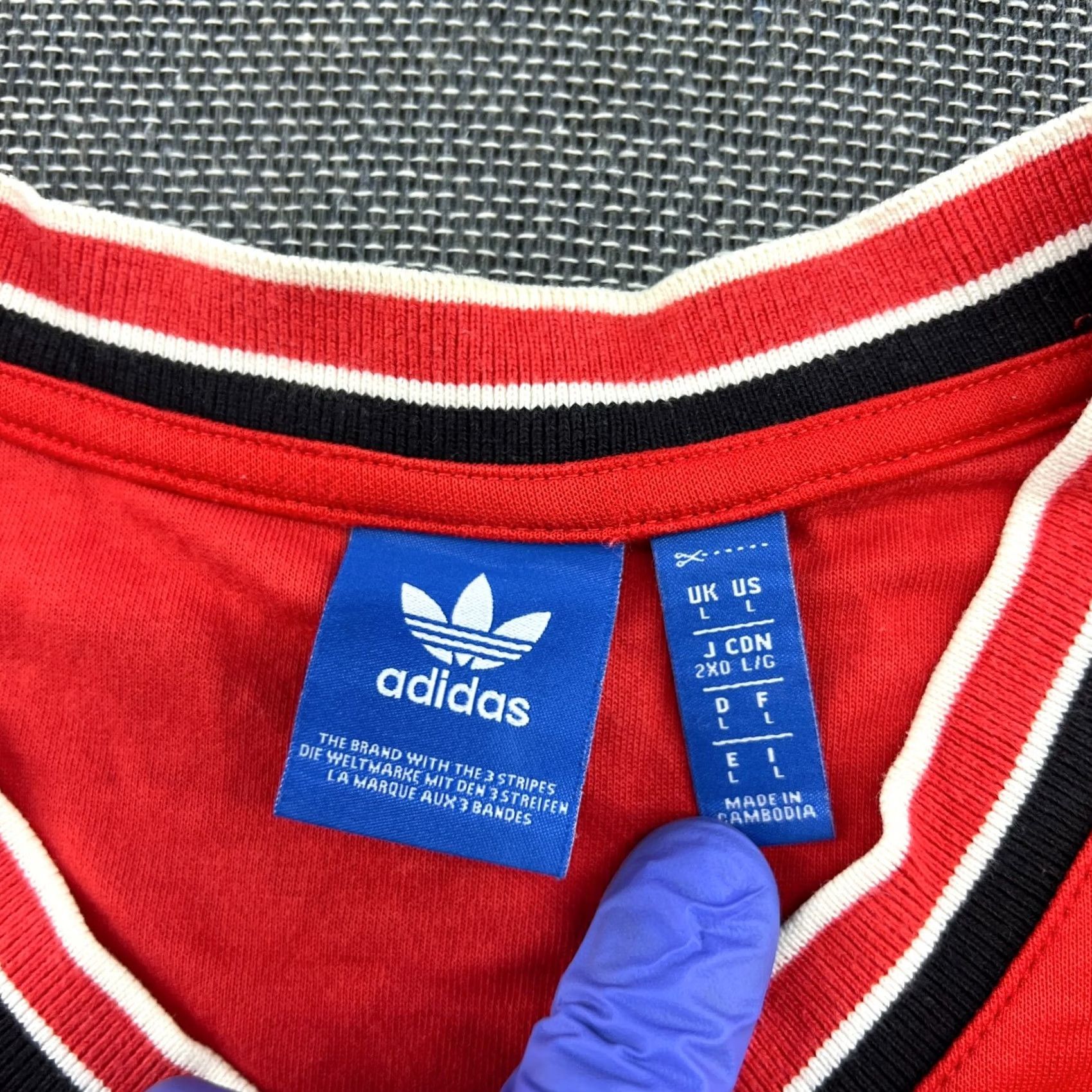 Adidas VINTAGE adidas Shirt Mens L Red Manchester United Home Retro Tee Football Size US L / EU 52-54 / 3 - 4 Thumbnail