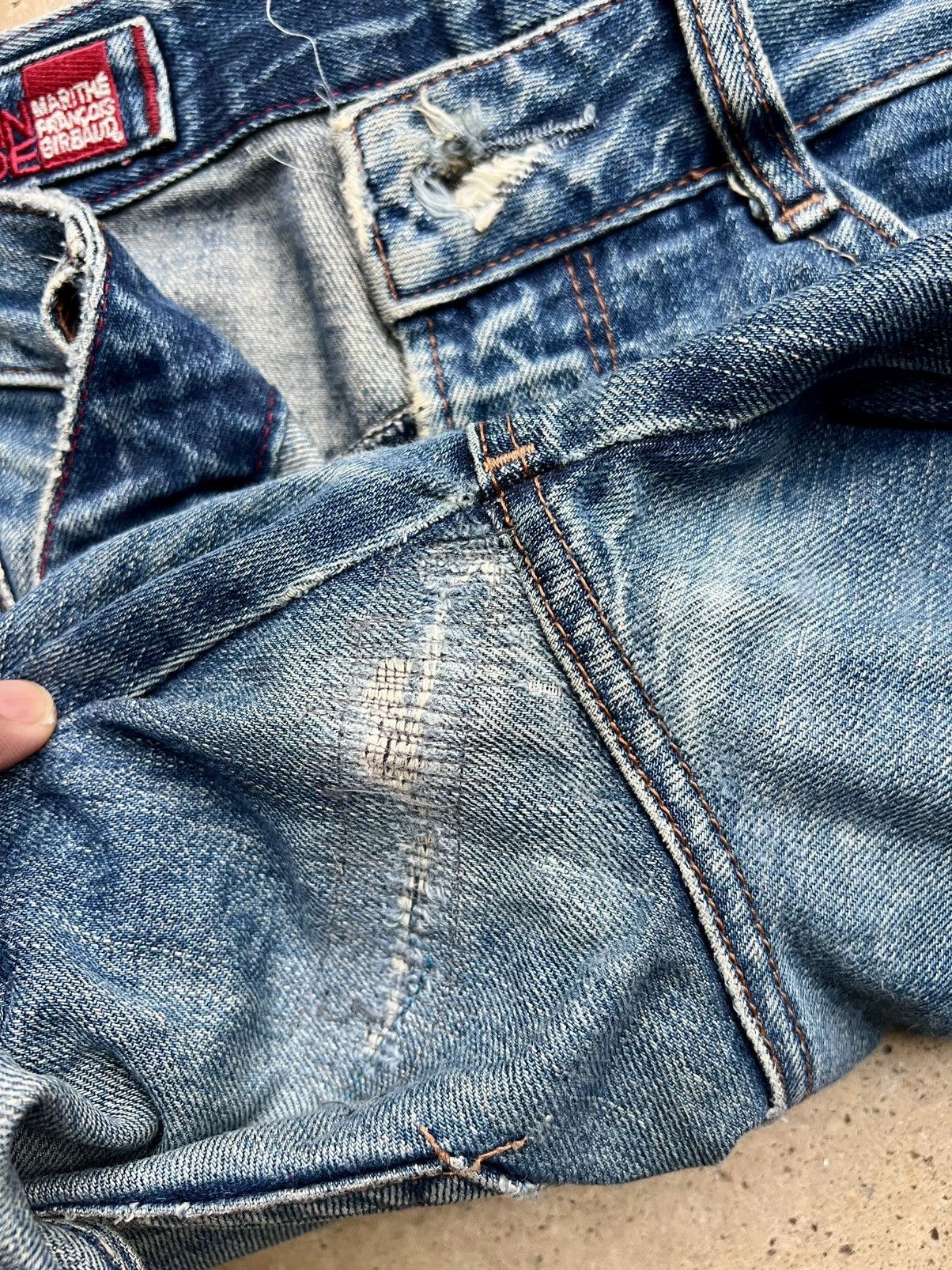 Marithe + Francois Girbaud Vintage MFG Distressed Low Rise Flared Jeans Size US 36 / EU 52 - 22 Thumbnail