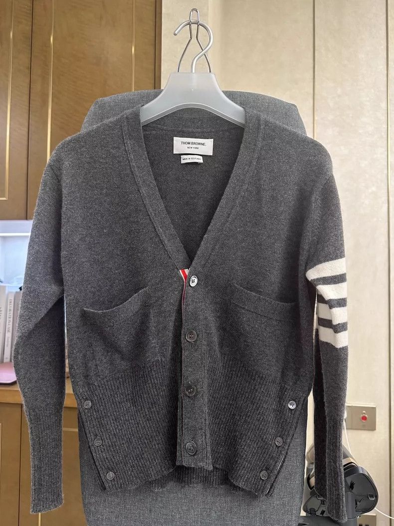 Thom Browne Thom Browne Classic cashmere cardigan Size US S / EU 44-46 / 1 - 1 Thumbnail