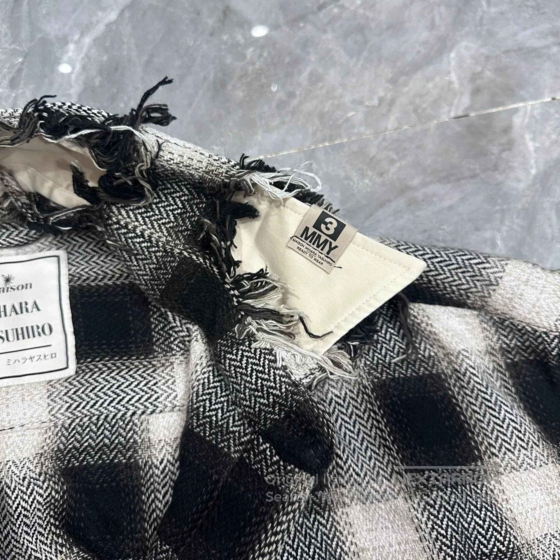Maison MIHARA YASUHIRO Maison Mihara Yasuhiro Black and White Shirt. Size US S / EU 44-46 / 1 - 6 Thumbnail