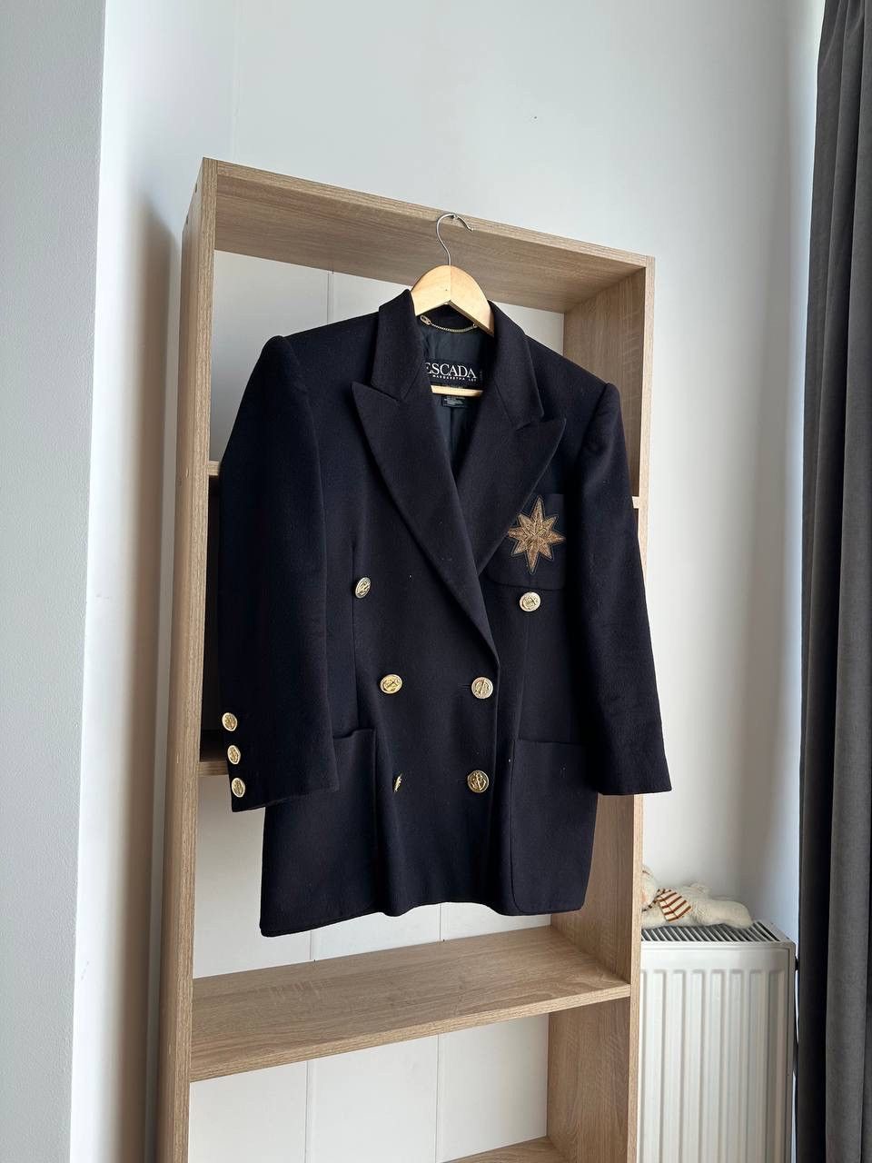 Escada × Vintage Vintage Escada Margaretha Ley Black Big Logo Wool Blazer Size M / US 6-8 / IT 42-44 - 6 Thumbnail