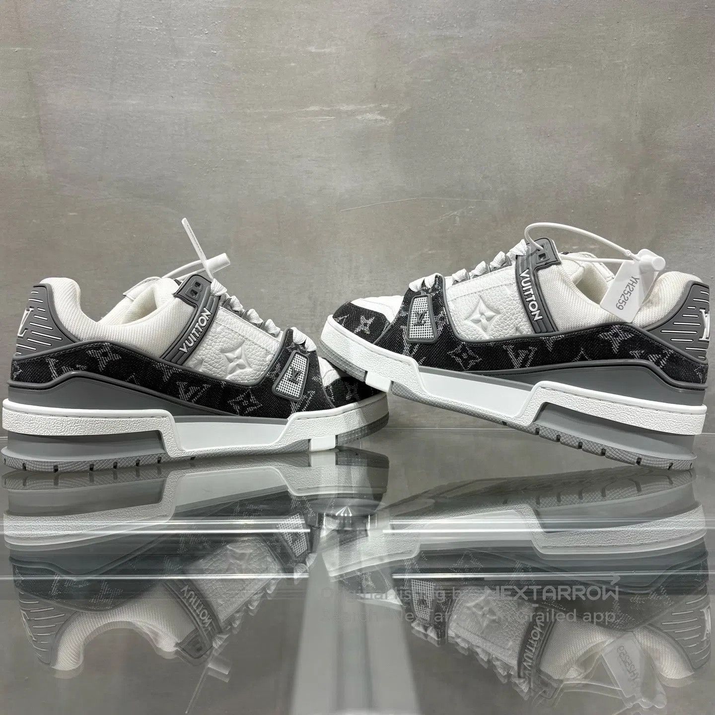 Louis Vuitton Louis Vuitton Trainer Gray and White Jeans shoes Size US 7 / IT 37 - 5 Thumbnail