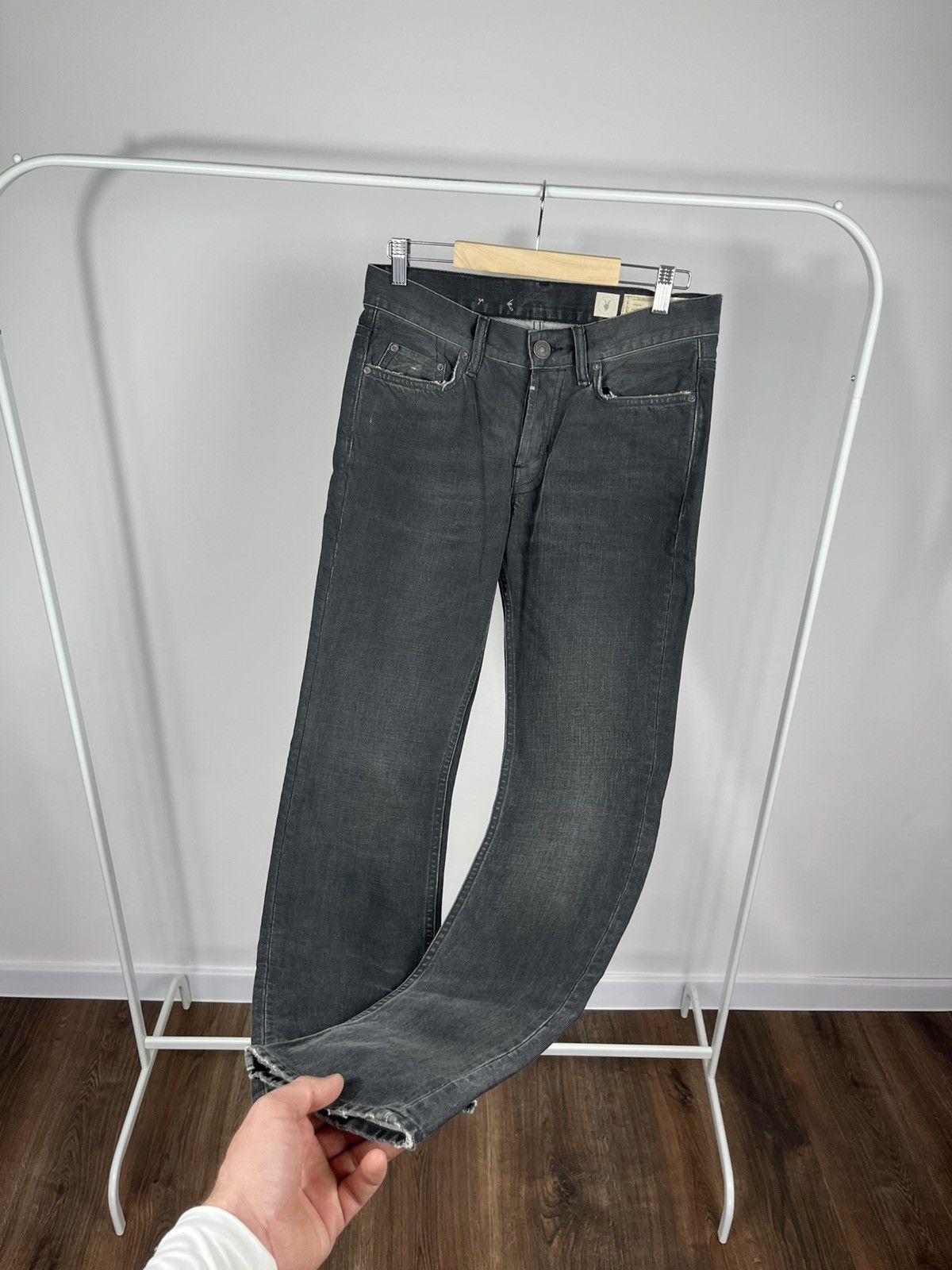 Allsaints AllSaints Mens Black Slim Fit Jeans Size 28 Distressed Size US 28 / EU 44 - 17 Thumbnail