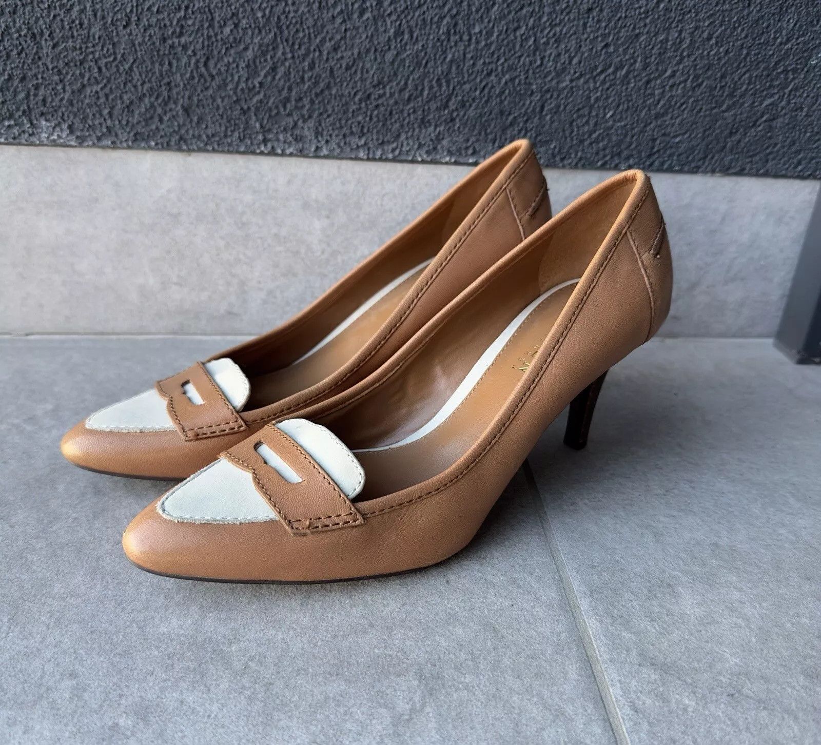 Polo Ralph Lauren Lauren Polo Ralph Lauren Heels Leathers Brown Shoes Size US 7 / IT 37 - 1 Thumbnail