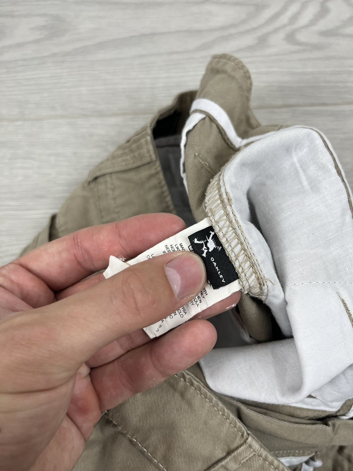 Oakley Oakley Logo Beige Cotton Shorts Size US 32 / EU 48 - 6 Thumbnail