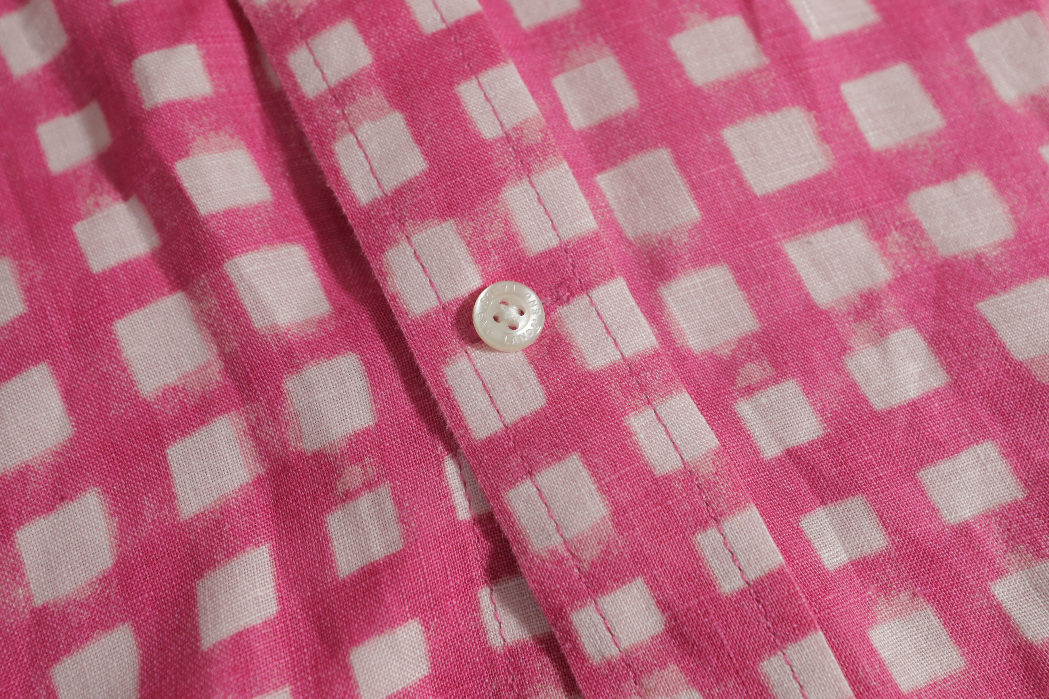 Lands' End Lands End Pink Checkered Vintage Button Down (M) Size US M / EU 48-50 / 2 - 5 Thumbnail
