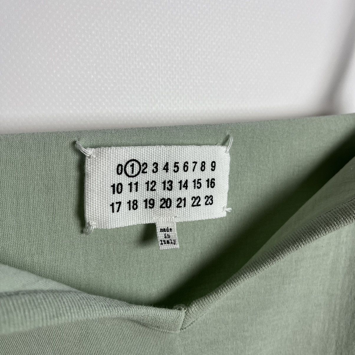 Maison Margiela Maison Margiela Avant Garde zip sleeve t shirt Size S / US 4 / IT 40 - 10 Thumbnail
