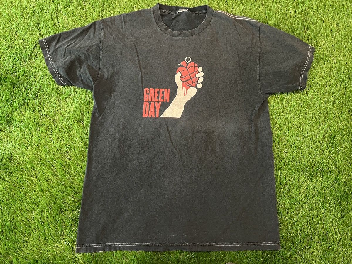 Band Tees Vintage Green Day American Idiot Tour 2005 DOUBLE SIDED Size US L / EU 52-54 / 3 - 1 Thumbnail