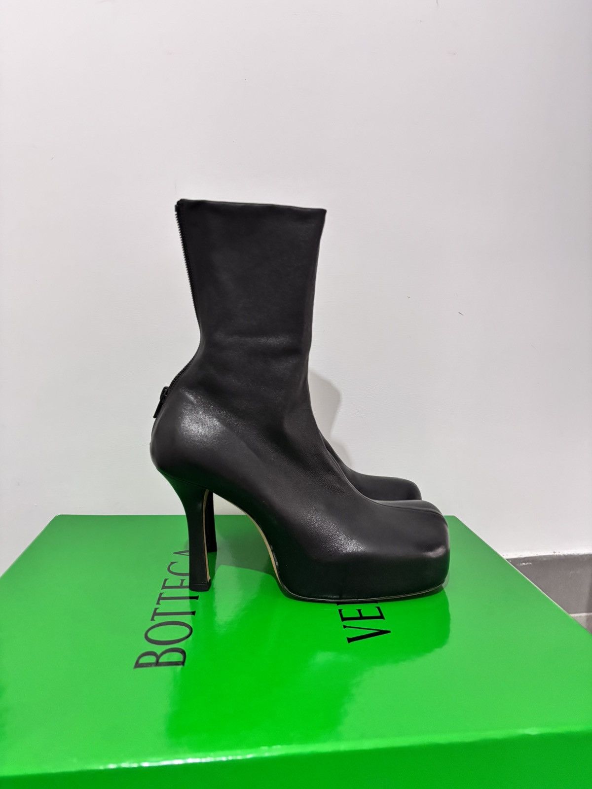 Bottega Veneta Ankle boots bottega veneta bold new Size US 8 / IT 38 - 2 Thumbnail