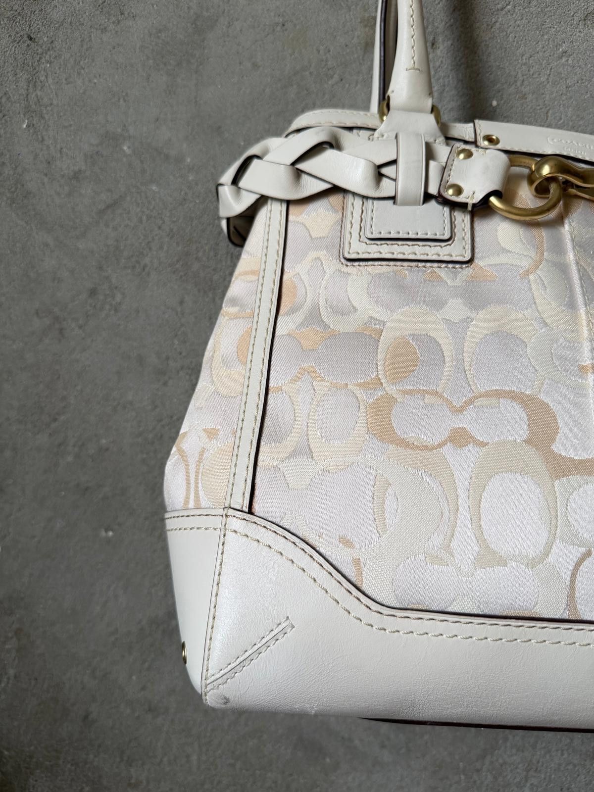 Coach Coach Signature Hampton Clip Shoulder Bag White Size ONE SIZE - 2 Thumbnail