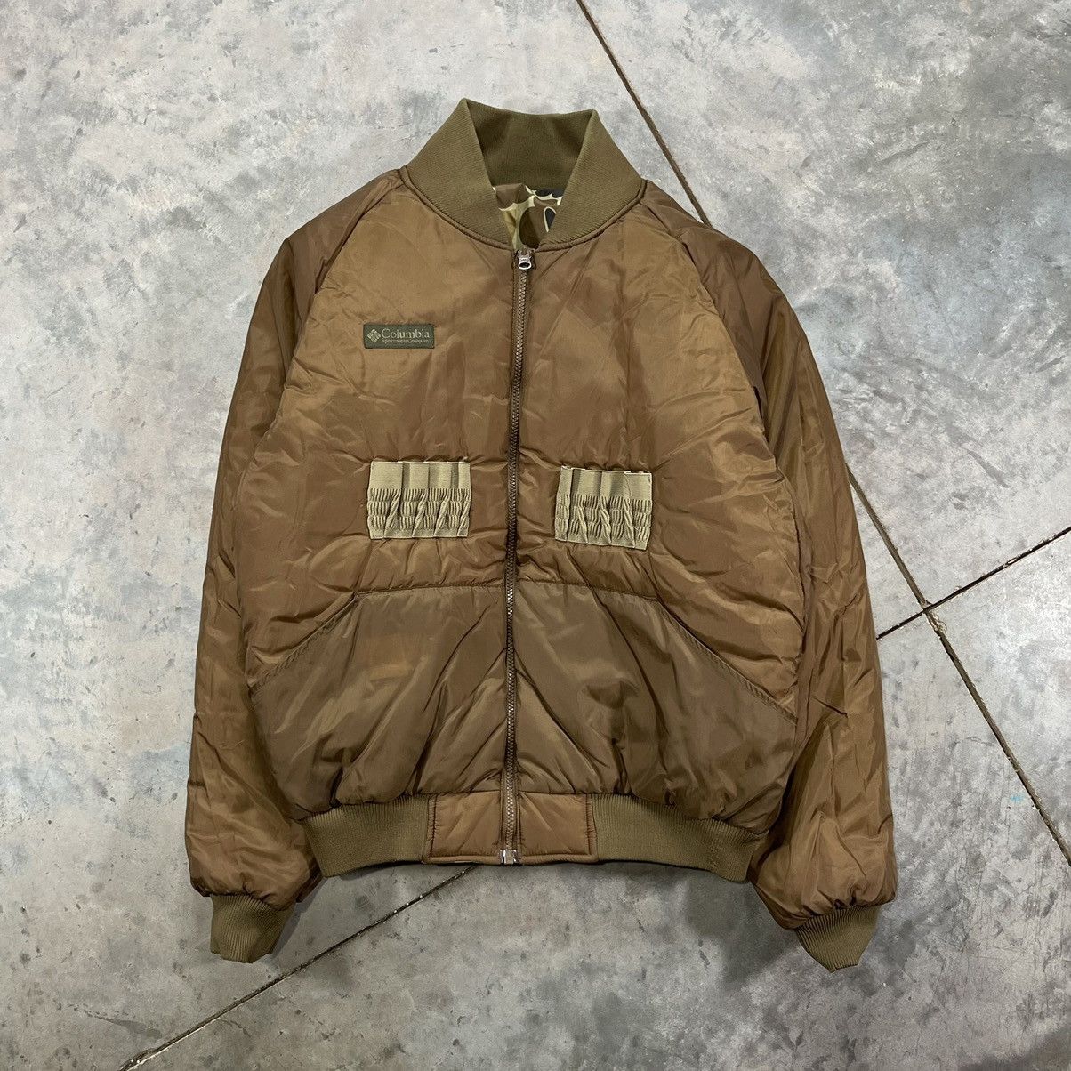 Columbia Vintage Columbia Duck Camo Bomber Jacket Reversible Puffer Size US L / EU 52-54 / 3 - 6 Thumbnail