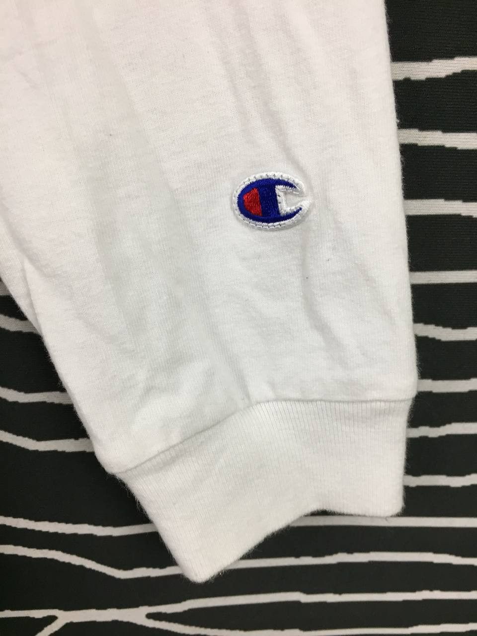 Champion Champion Authentic Athleticwear Script Logo Long Sleeve Tee Size US M / EU 48-50 / 2 - 5 Thumbnail