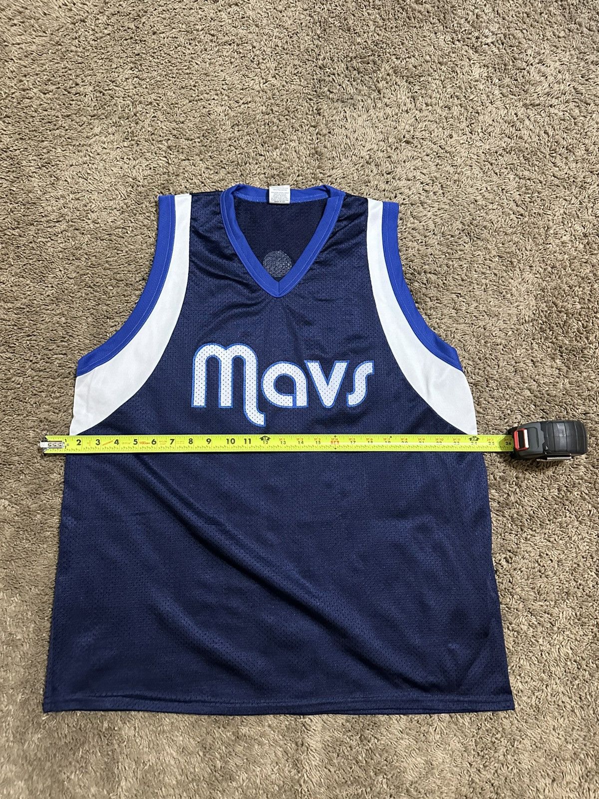 NBA × Vintage Vintage NBA Dallas Mavericks “MFFL” jersey 00s size XL Size US XL / EU 56 / 4 - 3 Thumbnail