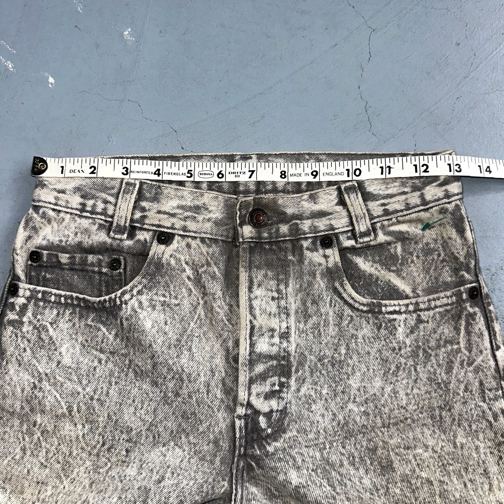 Levi's VINTAGE Levi's 501 Jeans Straight Levis 501 Vintage 80s USA Gray Acid Wash 28x30 Mens Size US 28 / EU 44 - 7 Thumbnail