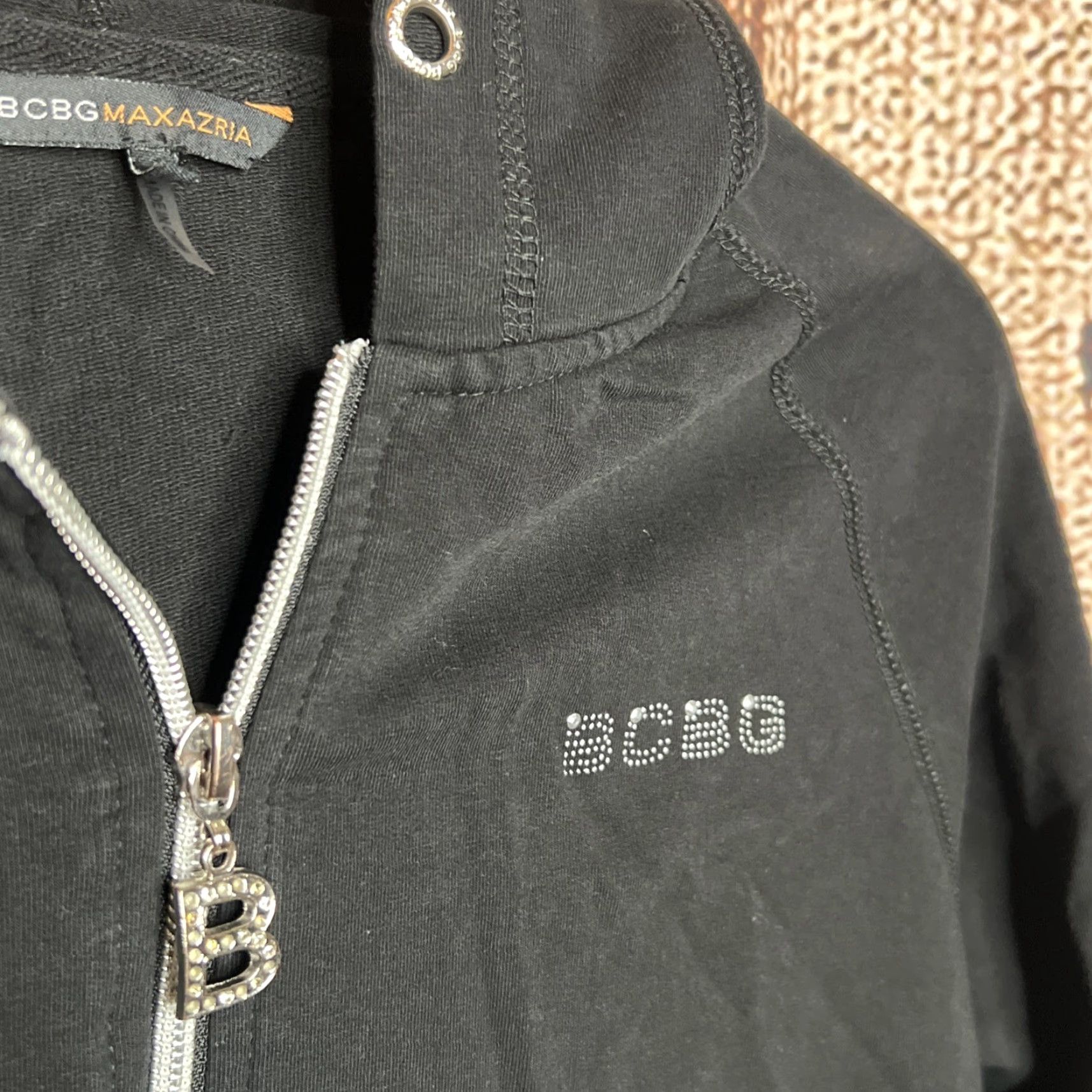 Bcbgmaxazria VINTAGE BCBGMAXAZRIA Hoodie Women S Black Full Zip Hooded Pockets Rhinestone Grunge 90s Size S / US 4 / IT 40 - 3 Thumbnail