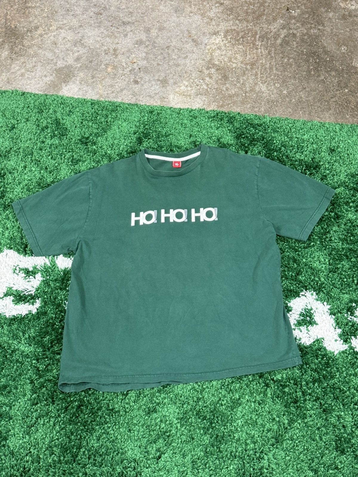Other Ho! Ho! Santa Christmas Forest Green Center Logo Tee XL Ha Size US XL / EU 56 / 4 - 1 Thumbnail
