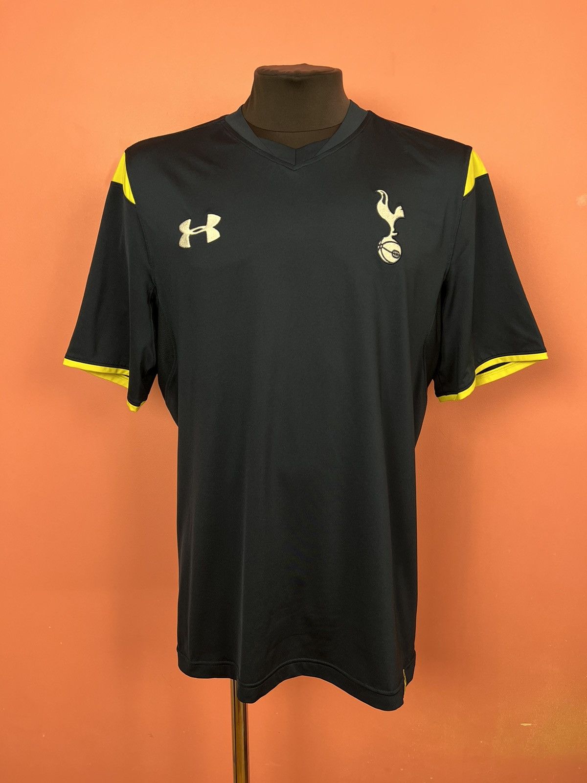 Under Armour Under armour Tottenham soccer jersey football 2014-2015 Size US XL / EU 56 / 4 - 1 Thumbnail