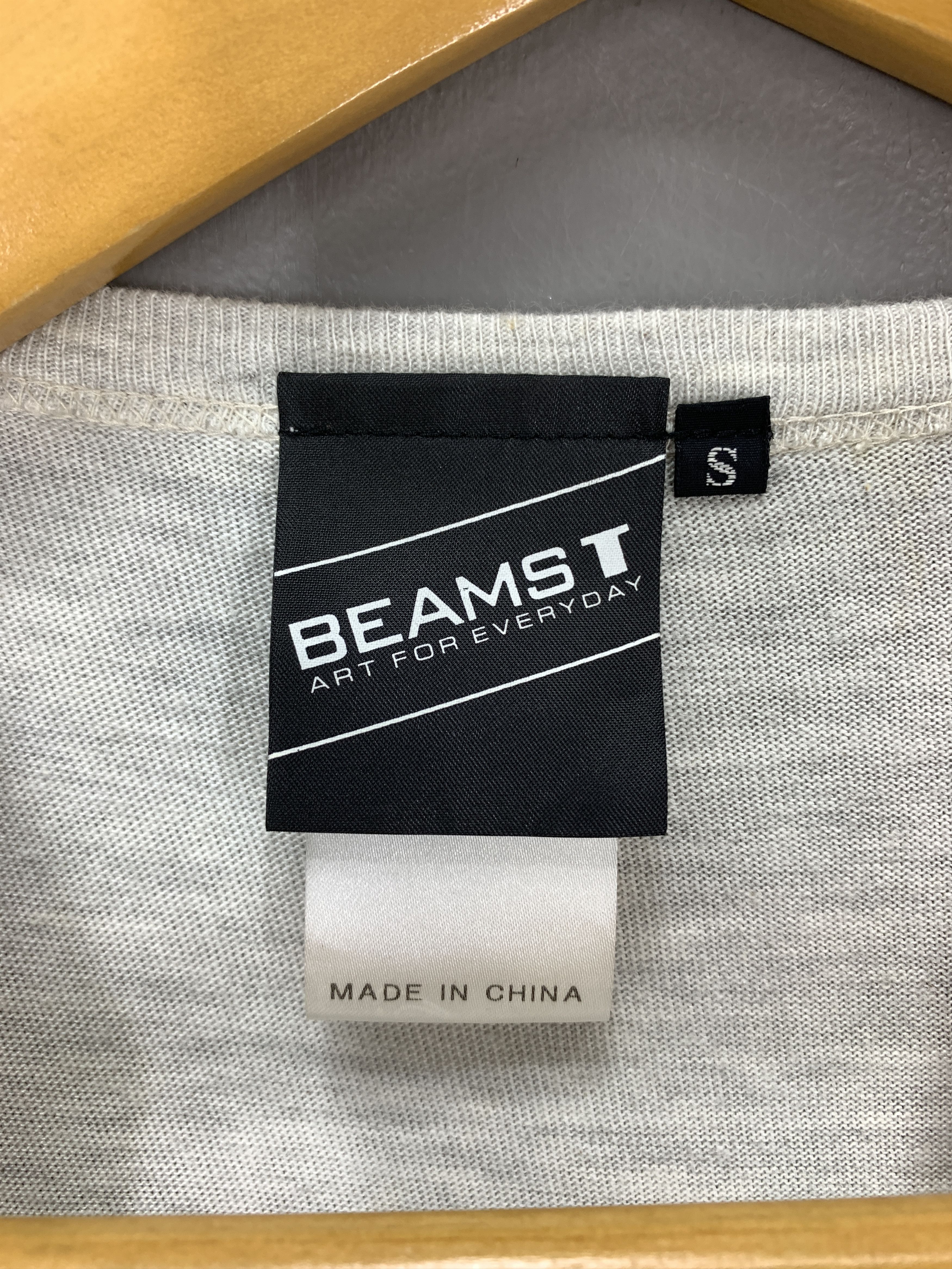 Beams Japan Vintage Suit Bear by BEAMS T ART Crew Neck T Shirt #2221/22 Size US S / EU 44-46 / 1 - 4 Thumbnail