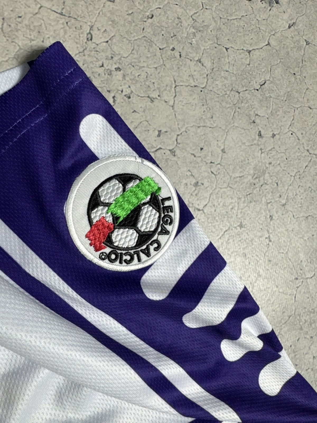 Fila Fila FC Fiorentina Rui Costa #10 1999/2000 Soccer Jersey Size US S / EU 44-46 / 1 - 7 Thumbnail