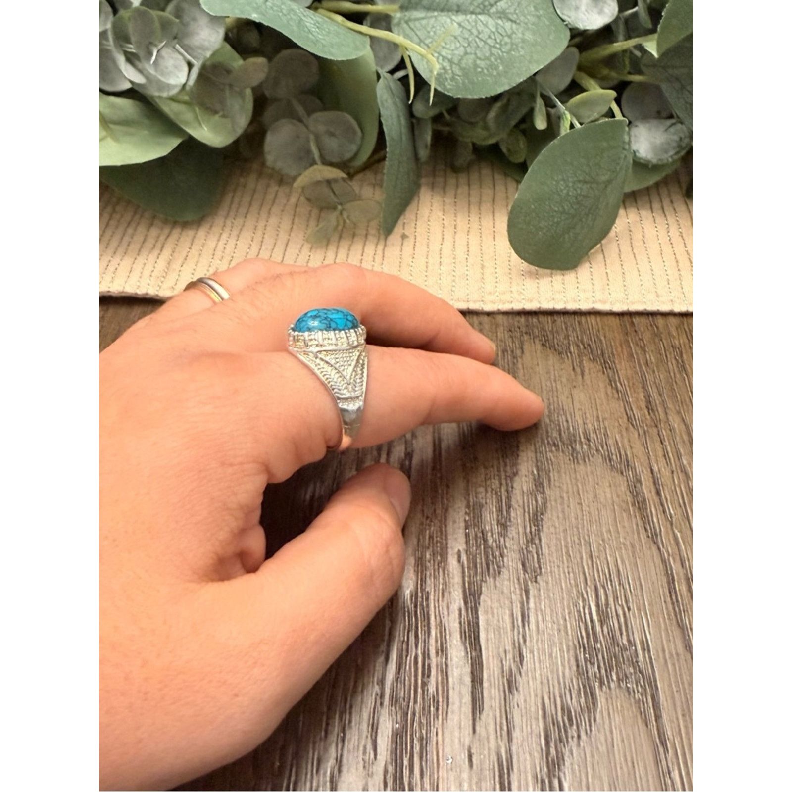 & Other Stories Turquoise Howlite Cabochon Statement Ring Size ONE SIZE - 7 Thumbnail