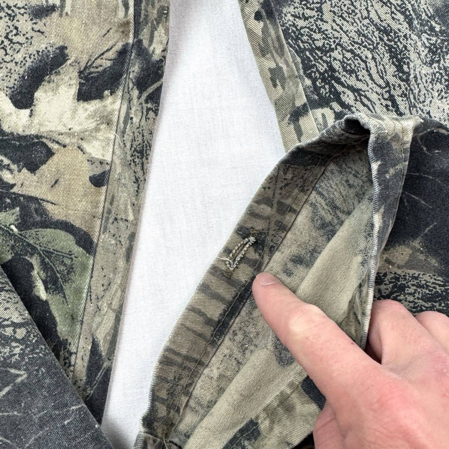 Vintage VINTAGE Mossy Oak Camo Cargo Pants Men 32x32 Casual USA 90s Grunge Outdoor Camouflage Pants Size US 32 / EU 48 - 3 Thumbnail