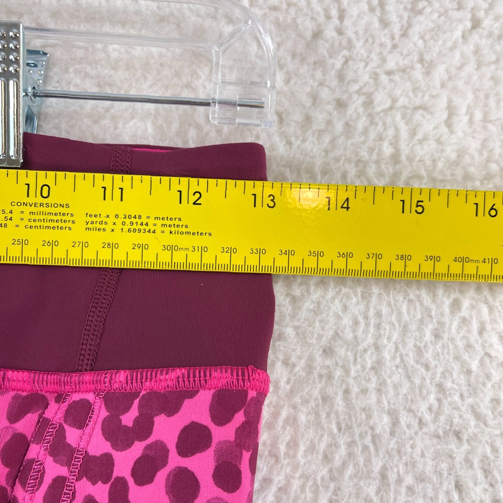 Lululemon Lululemon Speed Crop Leggings Womens Size 4 Spotted Magenta Cropped Play Athleisure Comfort Pockets Size S / US 4 / IT 40 - 7 Thumbnail