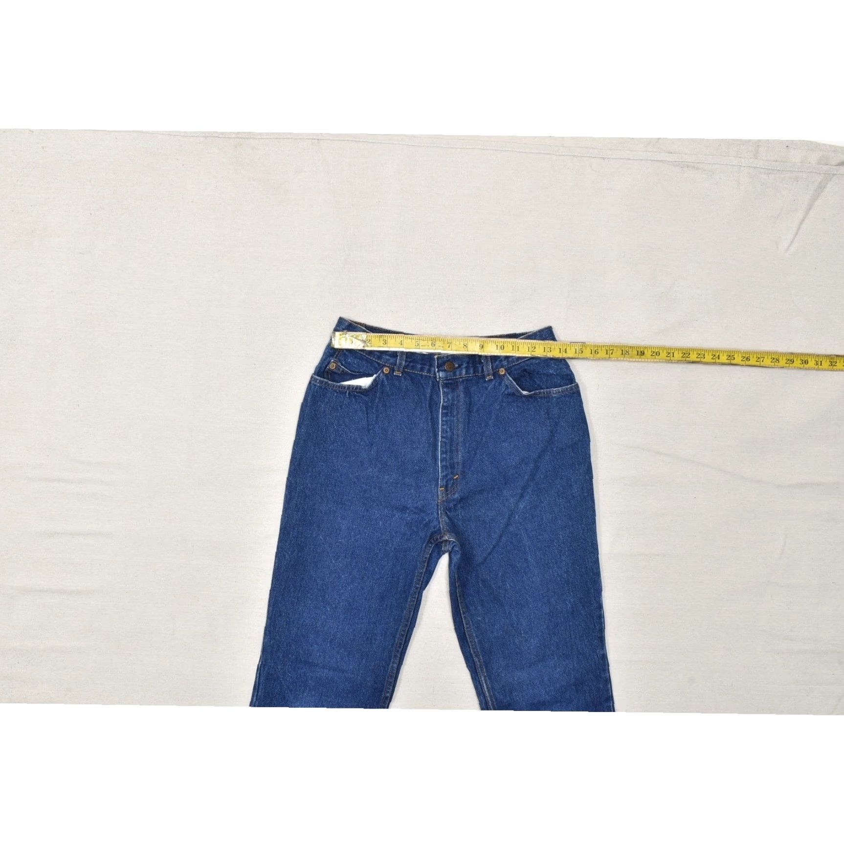 Levi's VINTAGE Levi's Jeans Women 14 Regular 5-Pocket Denim Blue Made in USA White Tab/Patch Double Horse Size 36" / US 14 / IT 50 - 4 Thumbnail