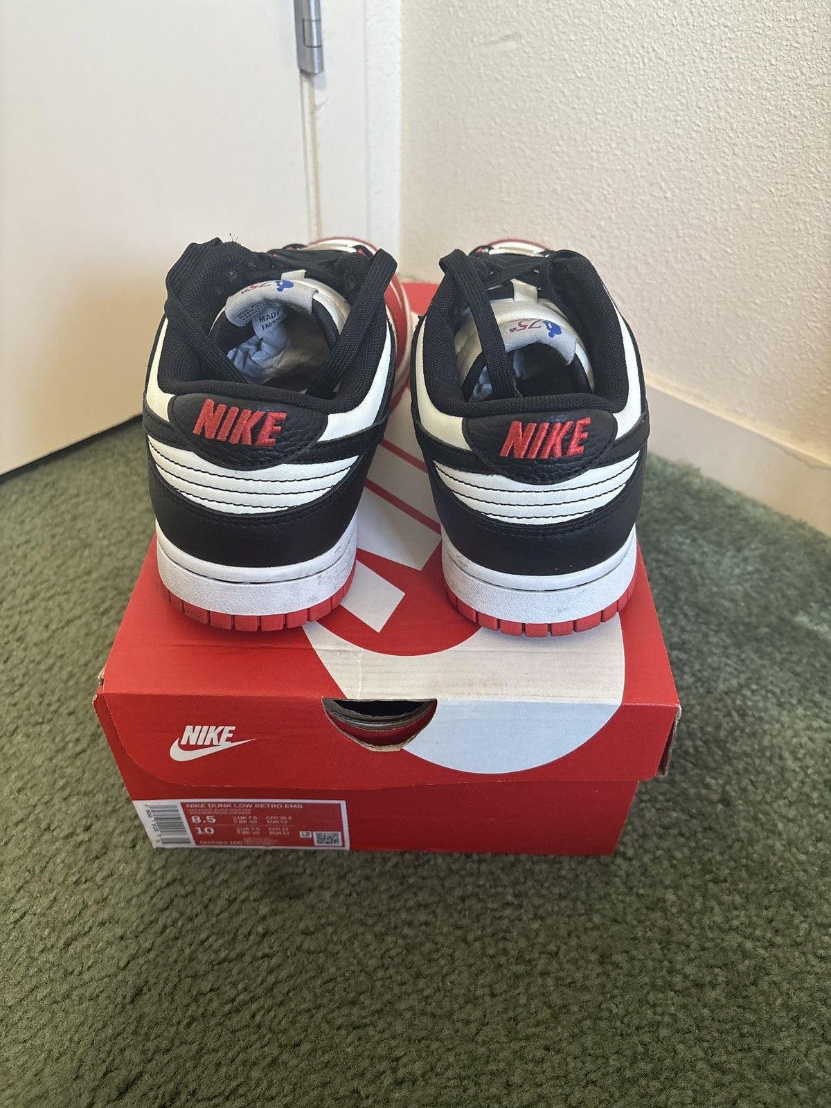 Nike Nike Dunk Low EMB X NBA 75th Anniversary Bulls Size 8.5 Size US 8.5 / EU 41-42 - 4 Thumbnail