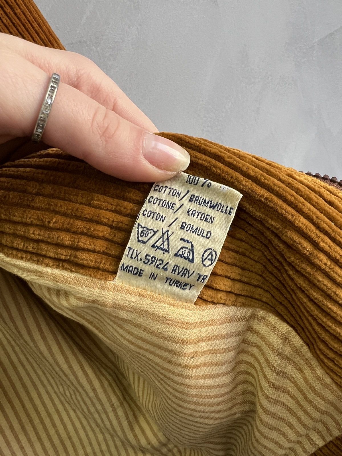 Levi's Rare 90s corduroy velvet jacket retro style Size US M / EU 48-50 / 2 - 8 Thumbnail
