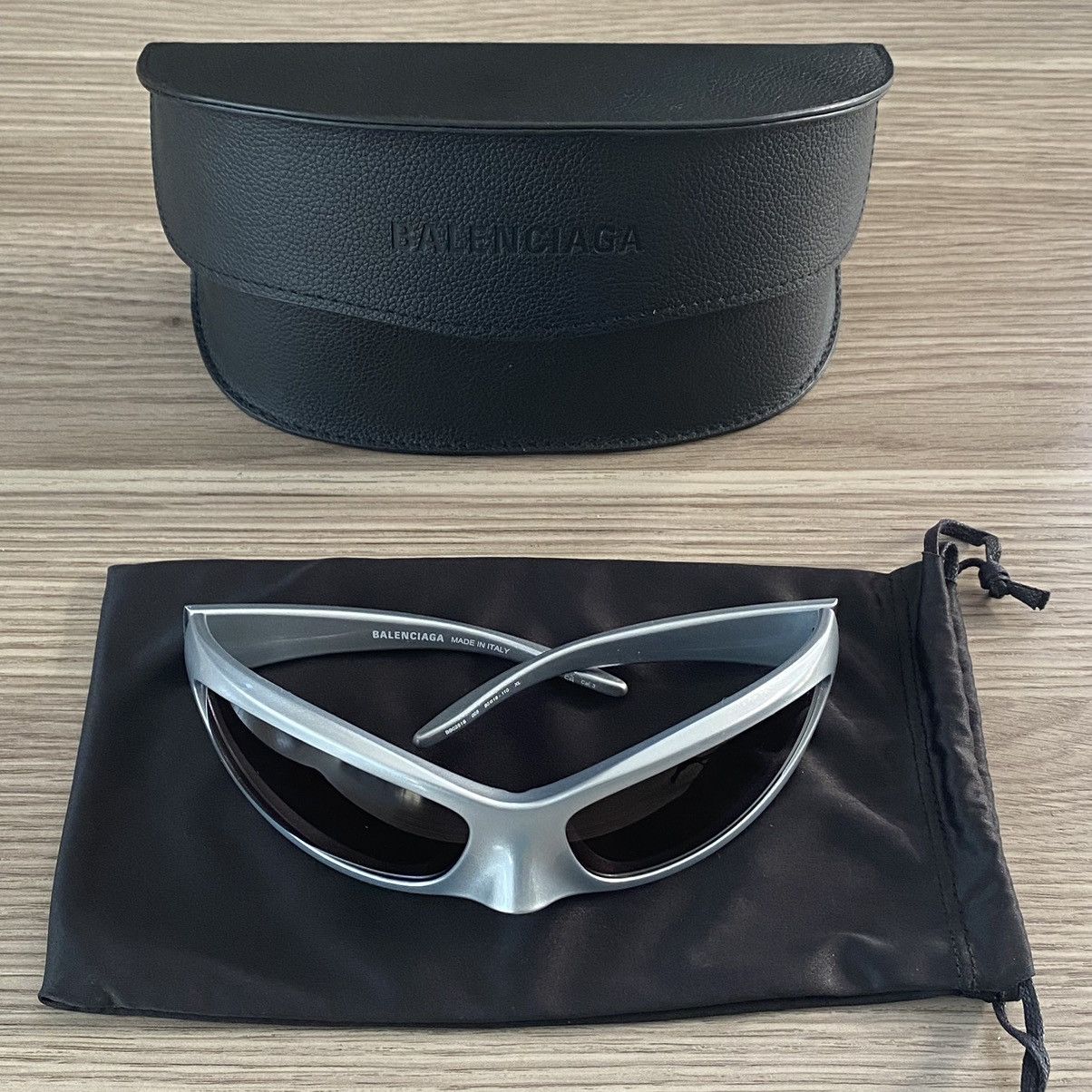Balenciaga Winter 22 Skin Cat Sunglasses Silver NIB (OS) Size ONE SIZE - 8 Thumbnail