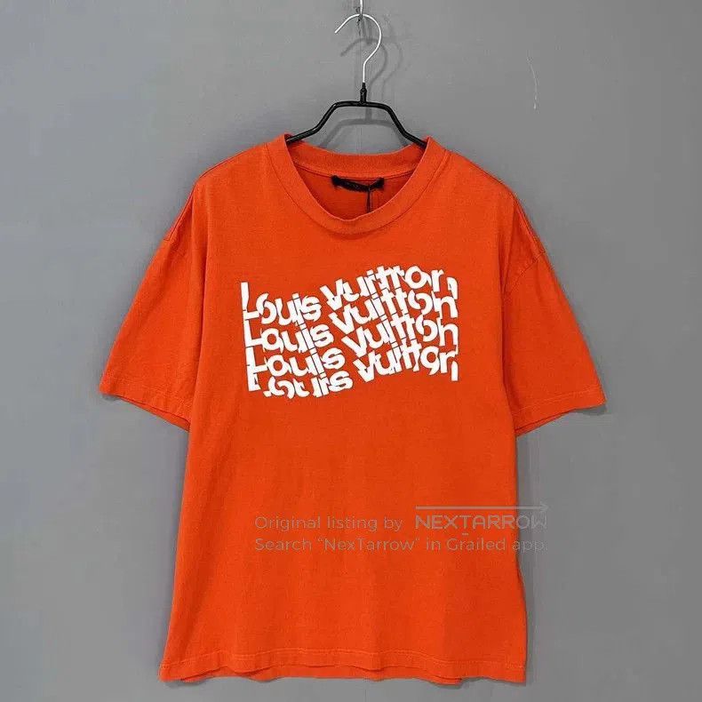 Louis Vuitton Louis Vuitton Orange Distorted Logo Tee. Size US M / EU 48-50 / 2 - 1 Thumbnail