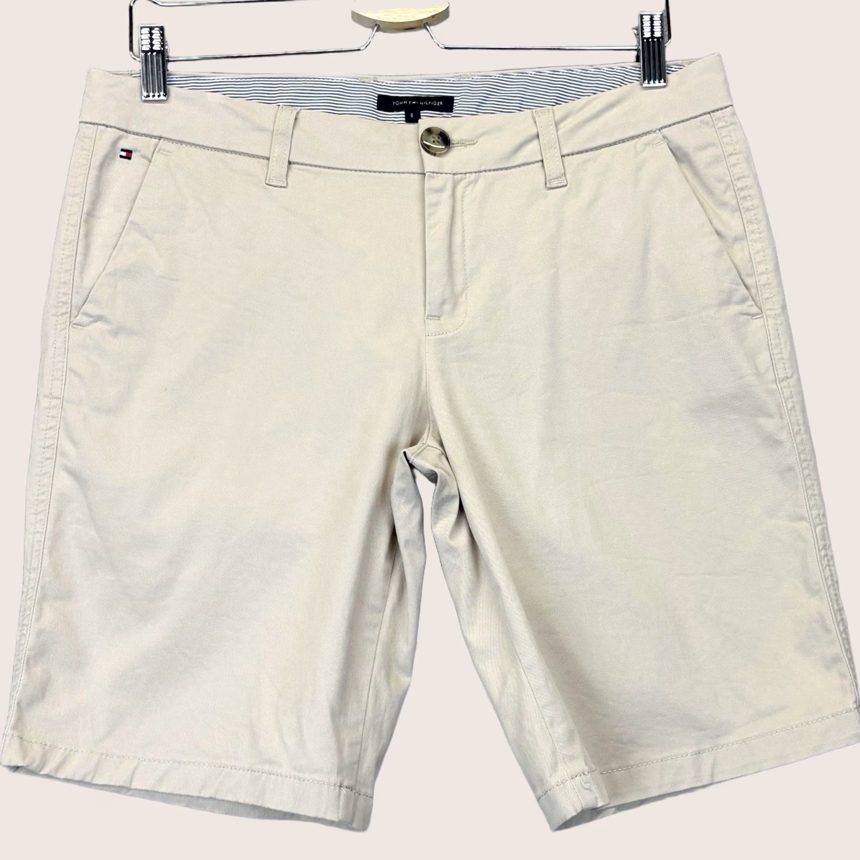 Tommy Hilfiger Tommy Hilfiger Chino Shorts UK 8 Women Beige Casual Summer Holiday Womens Regular Front Zip Button Cotton Elastane Flat Front Size 30" / US 8 / IT 44 - 1 Thumbnail