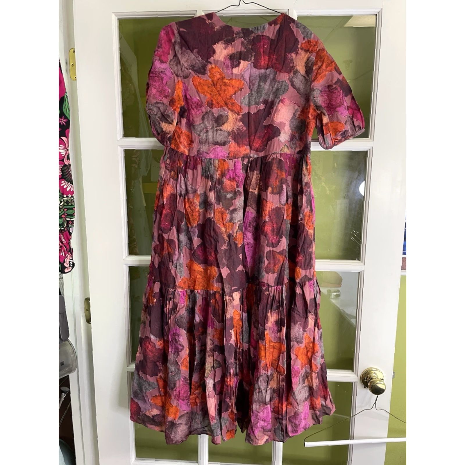 Anthropologie Anthropologie Samant Chauhan Tiered Midi Dress Petite XS Floral Purple V-Neck Short Sleeve A-Line Dress Womens Petite XS Floral Theme 90s? Size XS / US 0-2 / IT 36-38 - 4 Thumbnail