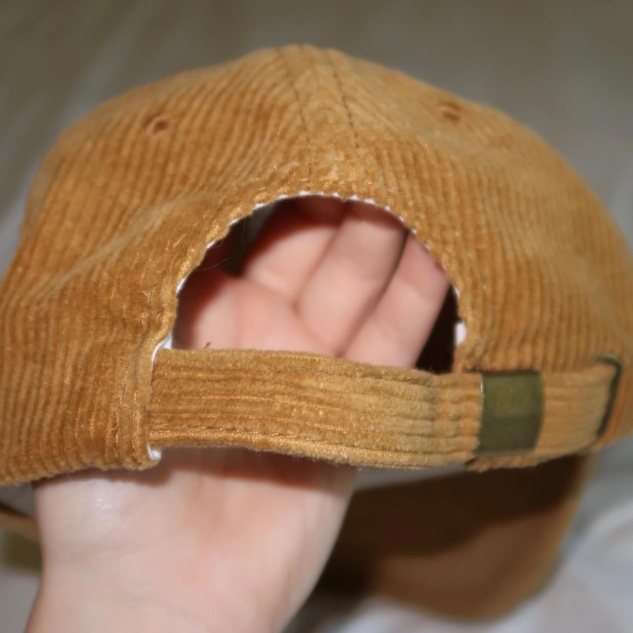 Designer brandy melville brown corduroy hat Size ONE SIZE - 3 Thumbnail