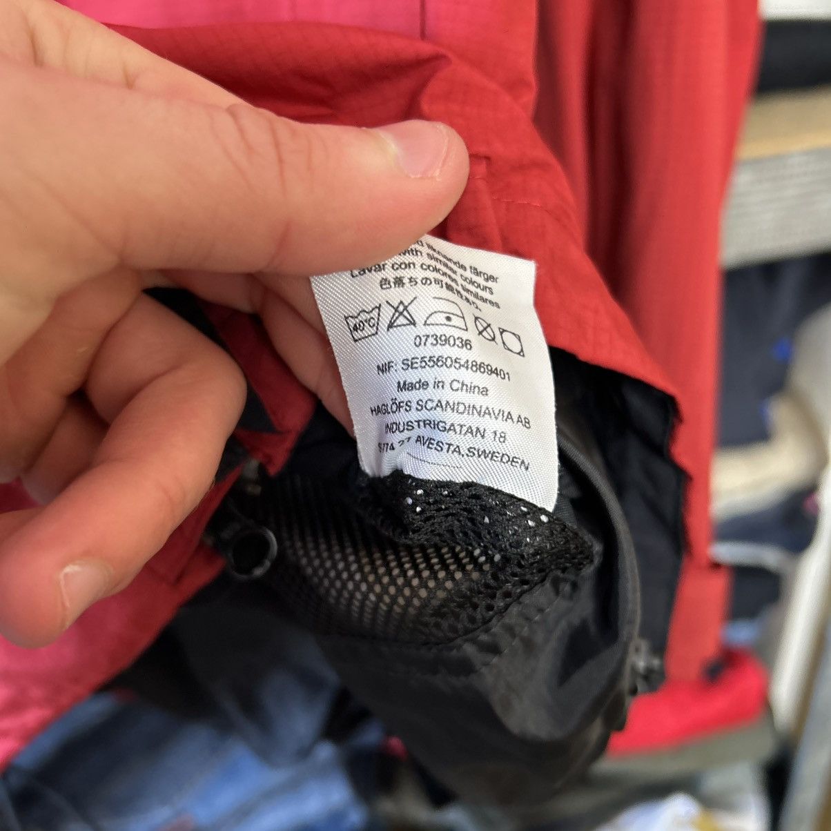 Haglofs Womens Haglofs Small logo outdoor Gorpcore waterproof jacket Size S / US 4 / IT 40 - 16 Thumbnail