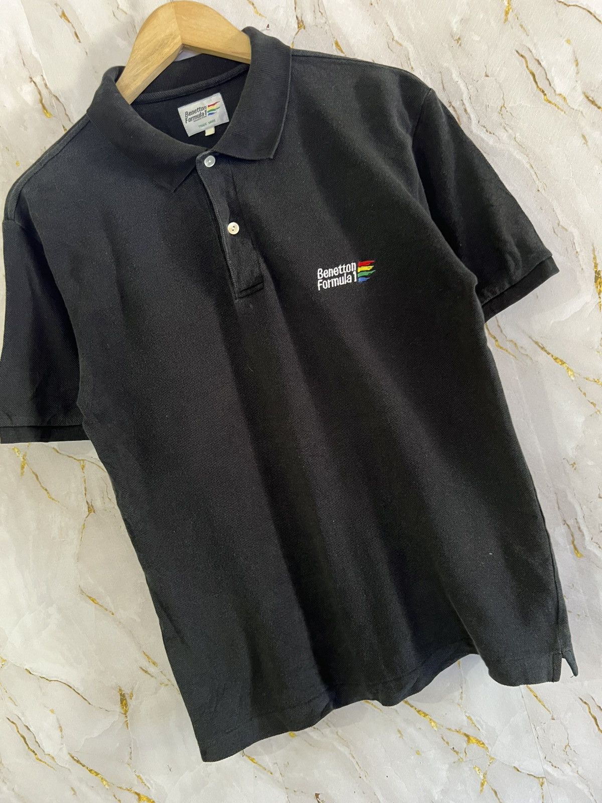 Benetton Vintage Benetton T-Shirt – Classic Italian Style Size US M / EU 48-50 / 2 - 3 Thumbnail