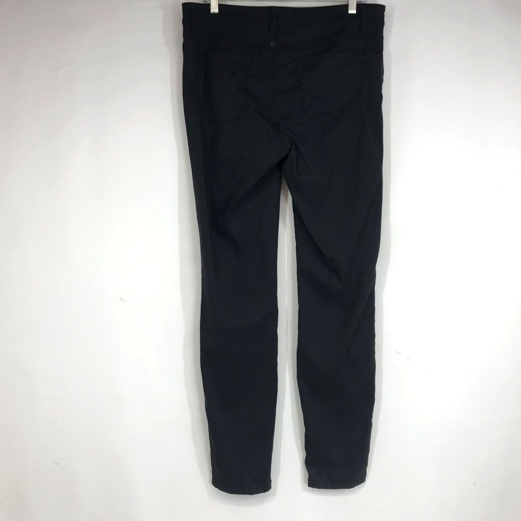 Vintage PRANA WOMEN'S 12 BLACK NYLON BLEND OUTDOOR PANTS Jeans Adult Wide 12 Black Womens Pants Size 34" / US 12 / IT 48 - 4 Thumbnail