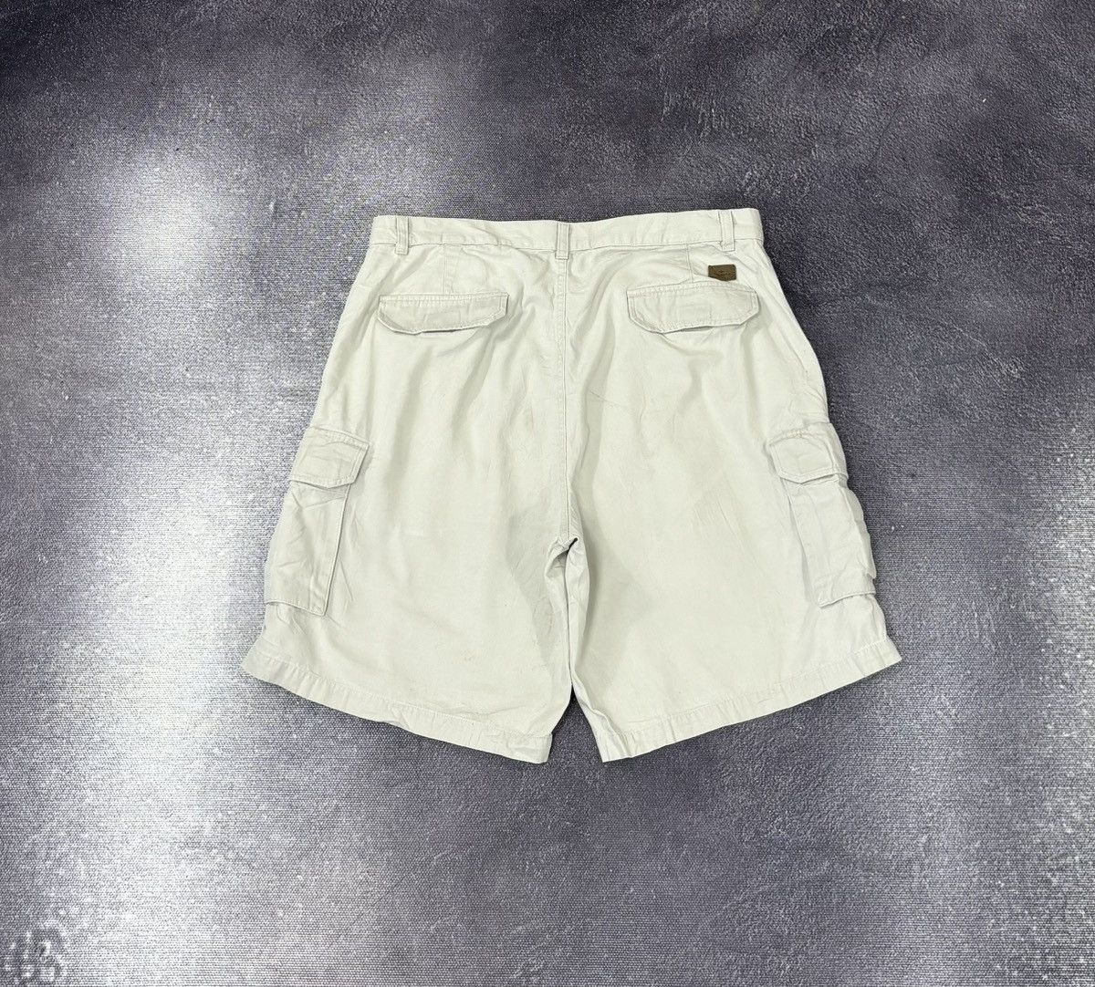 Dockers Vintage Dockers Utility USA Hype Beige Baggy Cargo Shorts Size US 36 / EU 52 - 2 Thumbnail