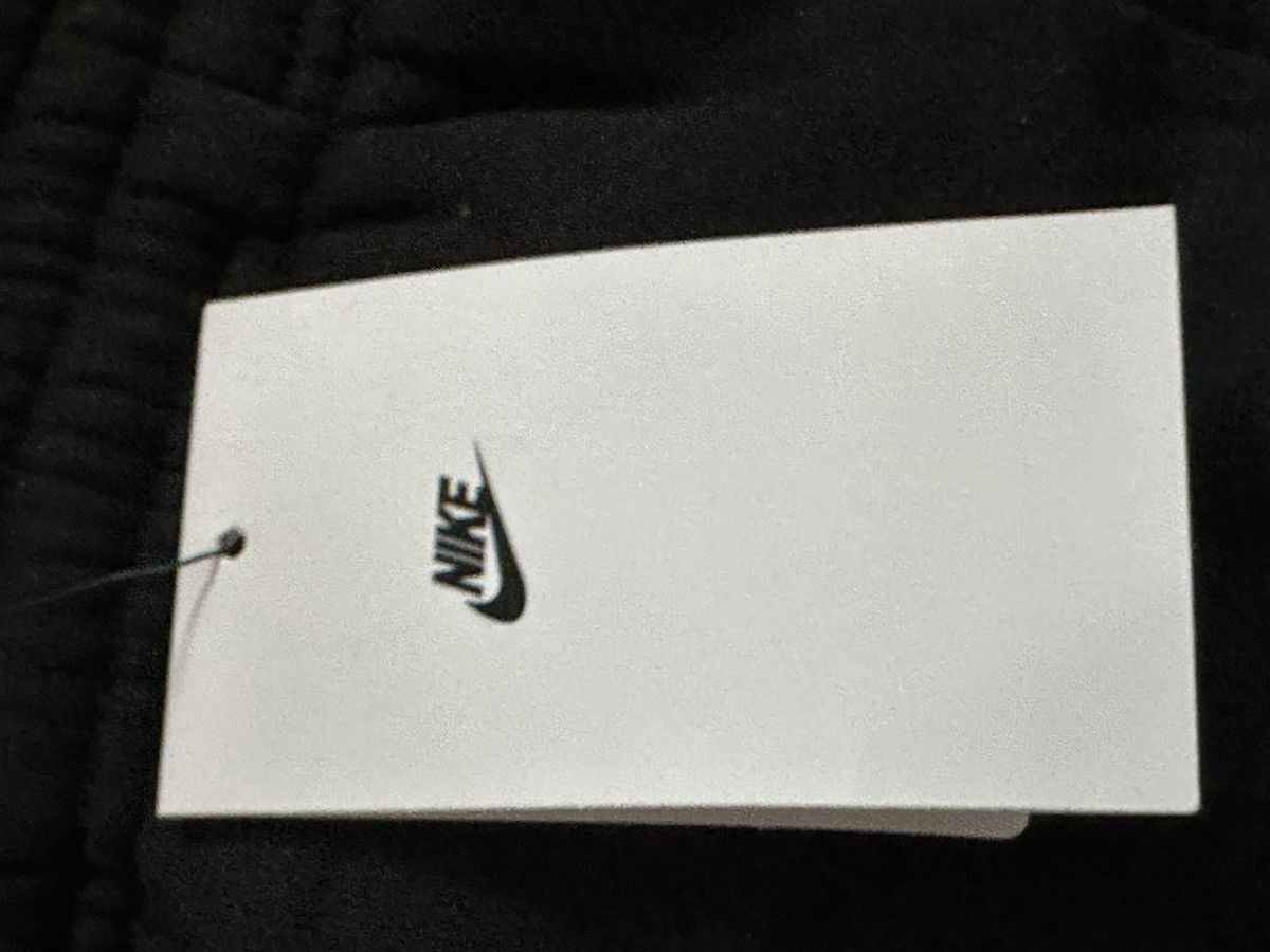 Nike solo swoosh pants Size US L / EU 52-54 / 3 - 3 Thumbnail